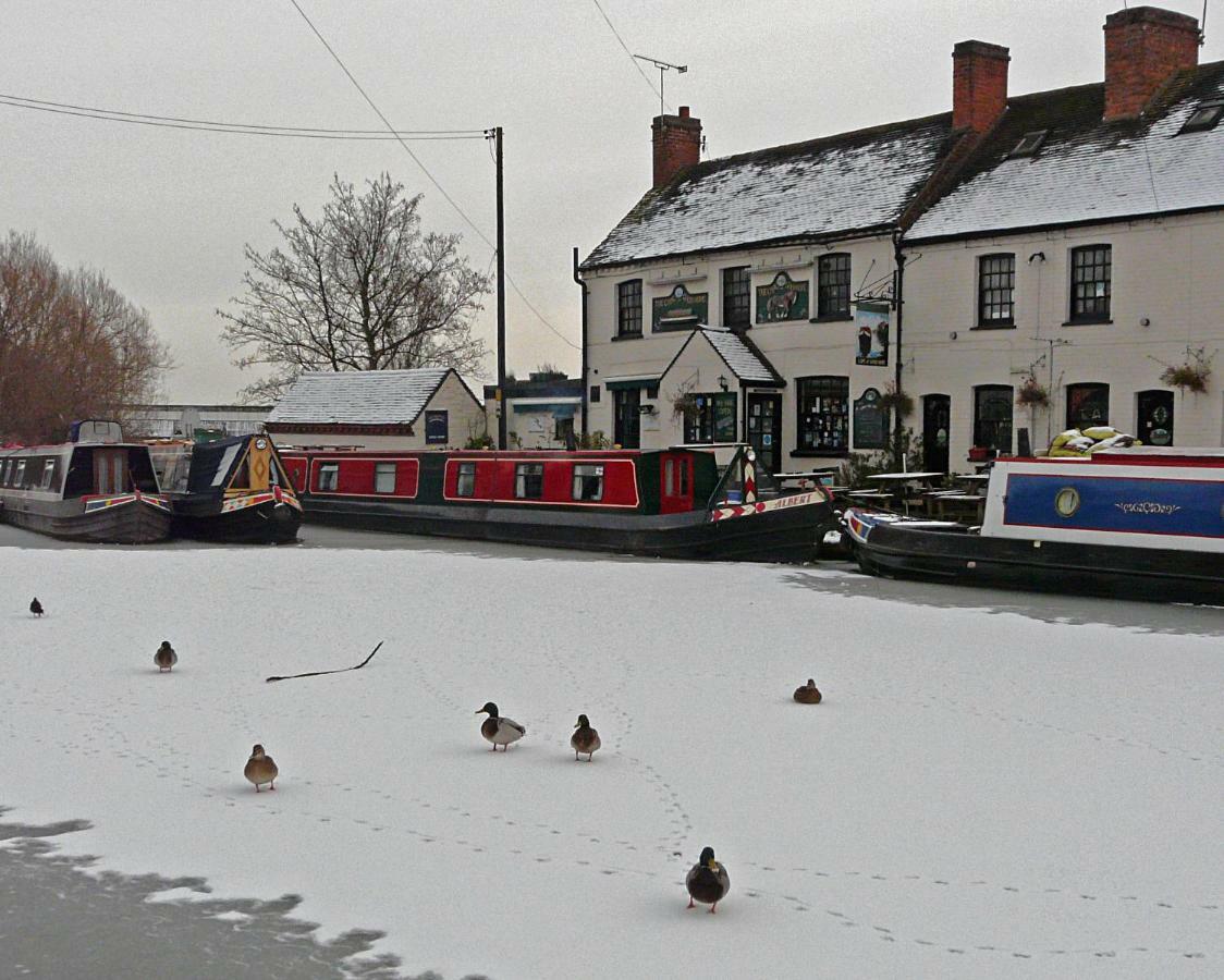 Fergies Canal Side Cottage Warwick  Exterior photo