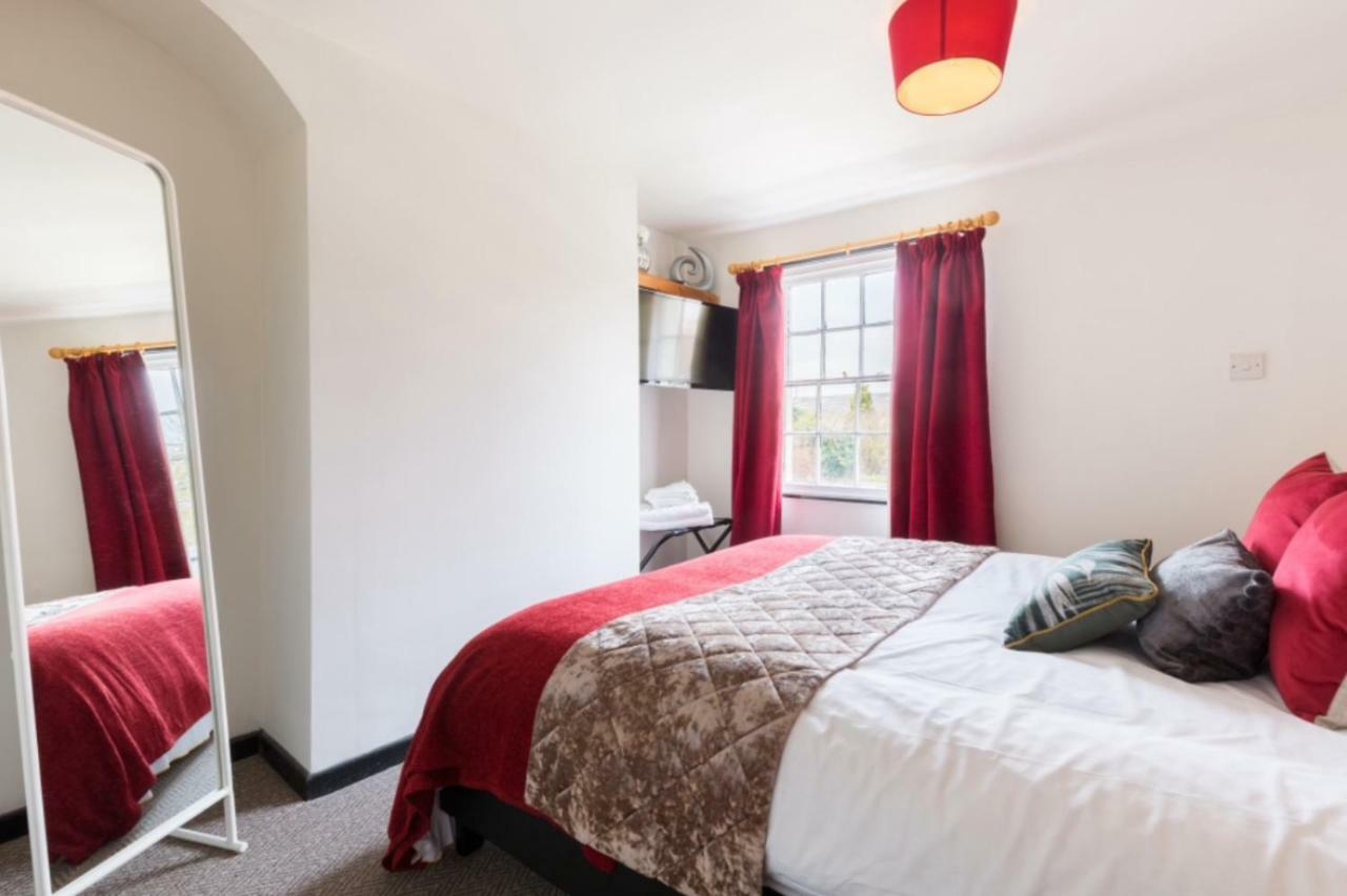 Fergies Canal Side Cottage Warwick  Exterior photo